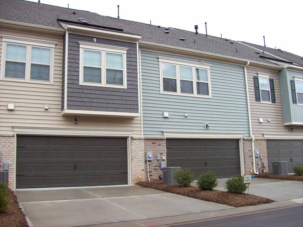 Grace Park Rear Exterior_2 Car Garages